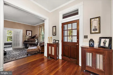 Entry Way - 302 Middle Blvd, Salisbury, MD 21801 photo 5 of 11