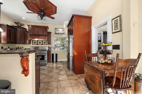 Kitchen - 302 Middle Blvd, Salisbury, MD 21801 photo 8 of 8