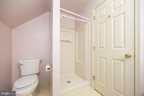 Bath - 4337 Sturbridge Dr, Salisbury, MD 21804 photo 6 of 6