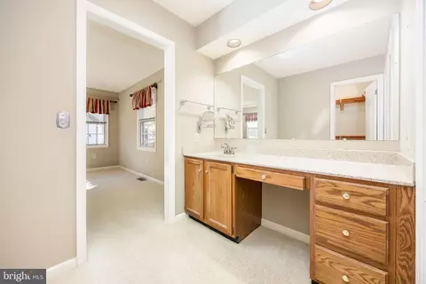 Entry Way - 4337 Sturbridge Dr, Salisbury, MD 21804 photo 2 of 5