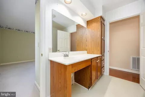Bath - 4337 Sturbridge Dr, Salisbury, MD 21804 photo 5 of 6