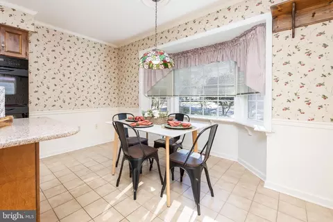 Dining - 4337 Sturbridge Dr, Salisbury, MD 21804 photo 3 of 4