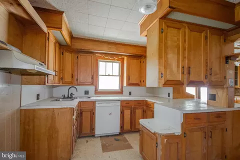 Kitchen - 605 4th St, Sharptown, MD 21861 photo 1 of 3