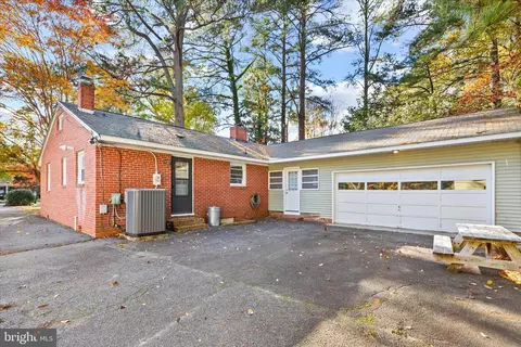 Exterior - 625 Pine Bluff Rd, Salisbury, MD 21801 photo 3 of 3
