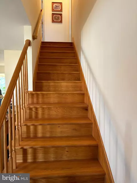 Entry Way - 211 Poplar St, Delmar, MD 21875 photo 1 of 2