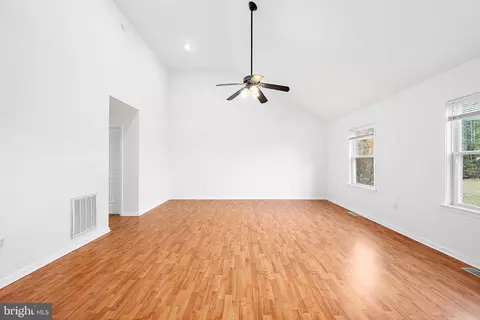 Living - 26792 Porter Mill Rd, Hebron, MD 21830 photo 3 of 7