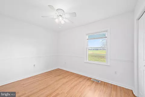 Bedroom - 26792 Porter Mill Rd, Hebron, MD 21830 photo 4 of 4