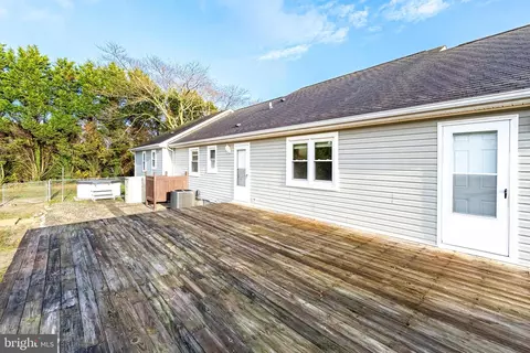 Exterior - 26792 Porter Mill Rd, Hebron, MD 21830 photo 7 of 29