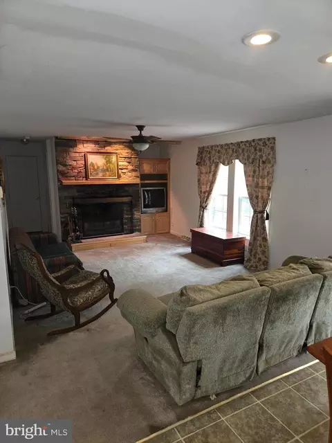 30921 Johnson Rd, Salisbury, MD 21804 photo 2