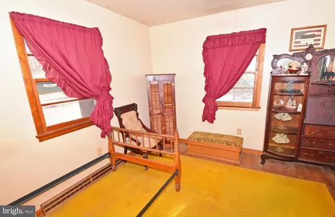 Bedroom - 4301 Tyaskin Rd, Tyaskin, MD 21865 photo 2 of 7