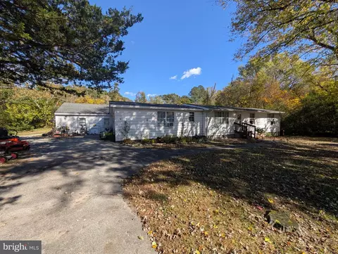 29126 Santa Fe Dr, Salisbury, MD 21801