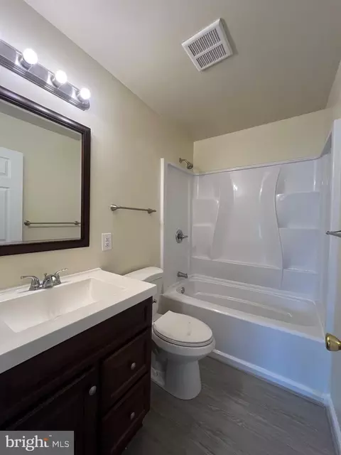 Bath - 716 Olivia St, Salisbury, MD 21801 photo 2 of 2