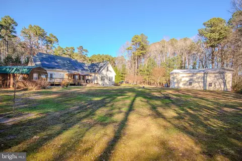 Exterior - 7395 Cherry Walk Rd, Hebron, MD 21830 photo 16 of 17