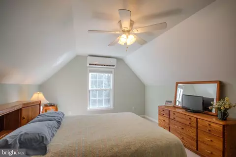 Bedroom - 7395 Cherry Walk Rd, Hebron, MD 21830 photo 10 of 11
