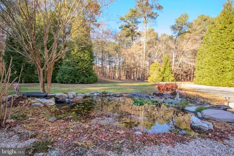 Exterior - 7395 Cherry Walk Rd, Hebron, MD 21830 photo 14 of 17