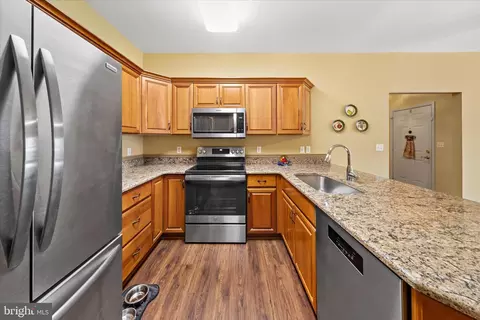 Kitchen - 1106 S Schumaker Dr, Salisbury, MD 21804 photo 4 of 4