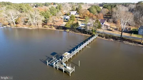 11453 Riverton Rd, Mardela Springs, MD 21837