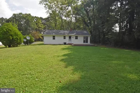 Exterior - 612 Regency Dr, Salisbury, MD 21804 photo 2 of 14
