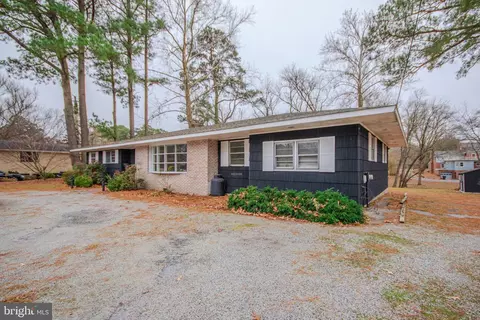 633 Ridge Rd, Salisbury, MD 21801