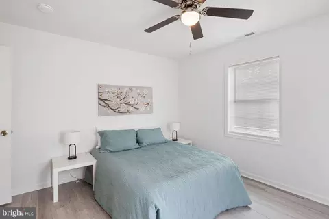 Bedroom - 902 Hanson St, Salisbury, MD 21801 photo 4 of 6