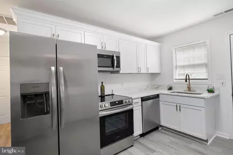Other - 902 Hanson St, Salisbury, MD 21801 photo 2 of 15