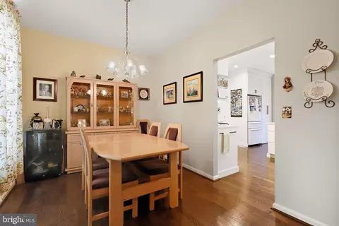 Dining - 28180 Pathfinder Ct, Salisbury, MD 21801 photo 2 of 2