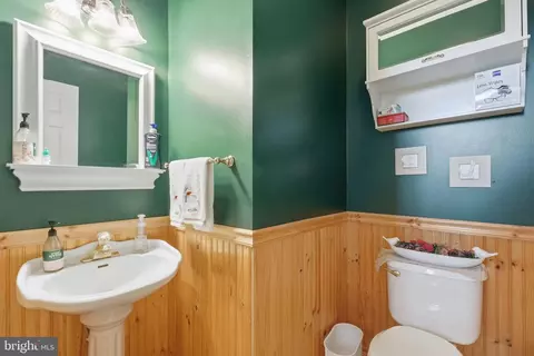 Entry Way - 28180 Pathfinder Ct, Salisbury, MD 21801 photo 2 of 3