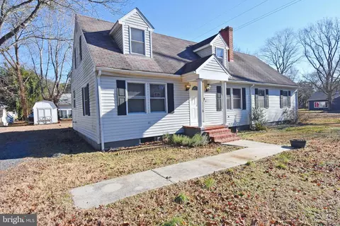 Exterior - 1201 Shawnee Ave, Salisbury, MD 21801 photo 2 of 4