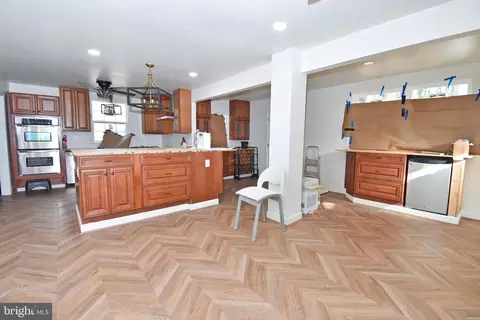 Kitchen - 1201 Shawnee Ave, Salisbury, MD 21801 photo 2 of 2