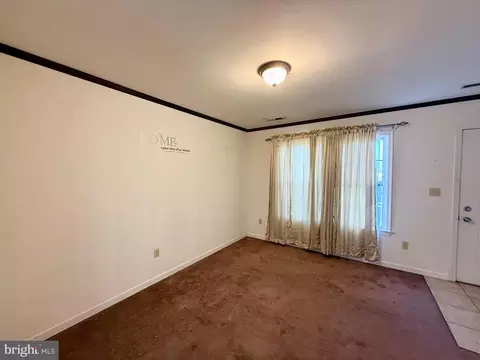 Living - 508 Christopher St, Salisbury, MD 21804 photo 2 of 2