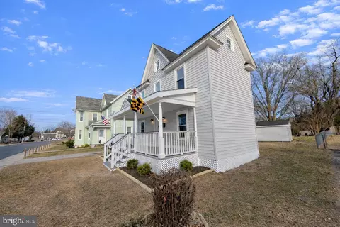 Exterior - 703 Madison St, Salisbury, MD 21804 photo 3 of 6