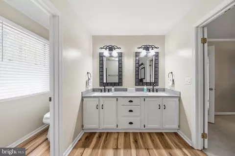 Entry Way - 3776 Devonshire Dr, Salisbury, MD 21804 photo 4 of 5