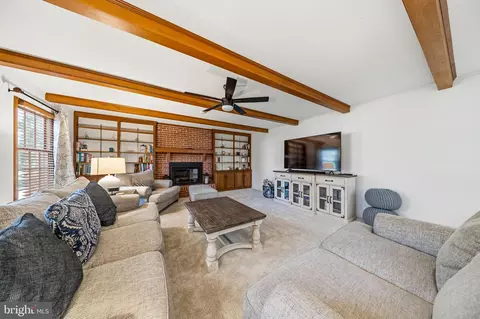 Living - 3776 Devonshire Dr, Salisbury, MD 21804 photo 4 of 4
