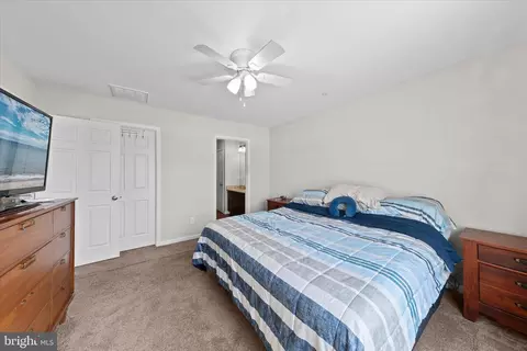 Bedroom - 9019 Stage Rd, Delmar, MD 21875 photo 3 of 5