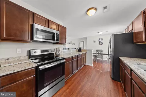 Entry Way - 9019 Stage Rd, Delmar, MD 21875 photo 1 of 6