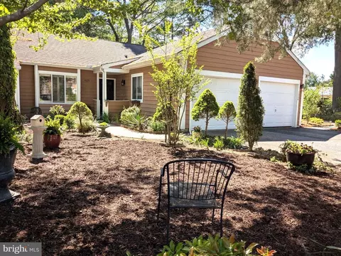 Exterior - 1026 Heron Ct, Salisbury, MD 21804 photo 2 of 6