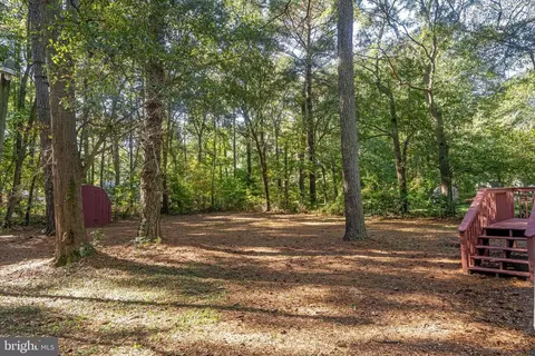 Exterior - 414 Sarah Ln, Salisbury, MD 21801 photo 3 of 4