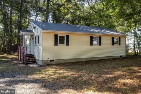 414 Sarah Ln, Salisbury, MD 21801
