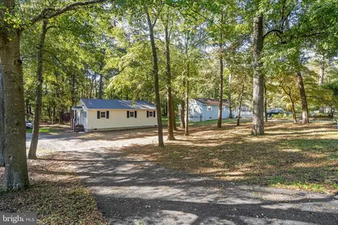 Exterior - 414 Sarah Ln, Salisbury, MD 21801 photo 1 of 4