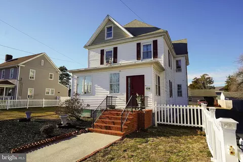 1214 N Division St, Salisbury, MD 21801