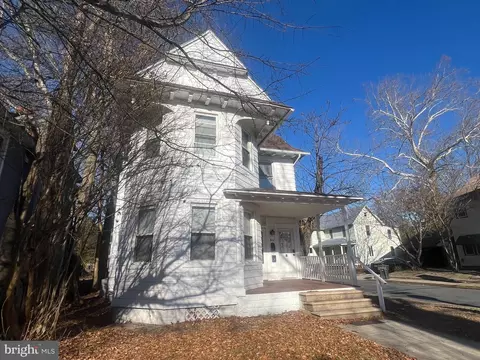 Exterior - 810 N Division St, Salisbury, MD 21801 photo 3 of 5