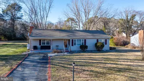 340 Calvin Dr, Salisbury, MD 21804