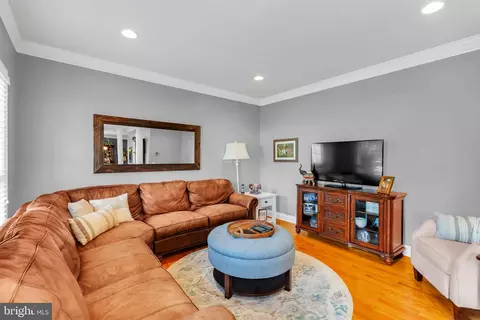Living - 502 Indian Ln, Salisbury, MD 21801 photo 1 of 3