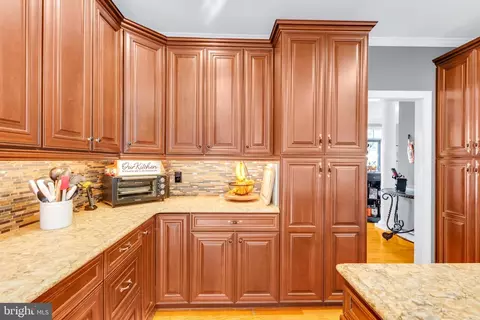Kitchen - 502 Indian Ln, Salisbury, MD 21801 photo 5 of 7
