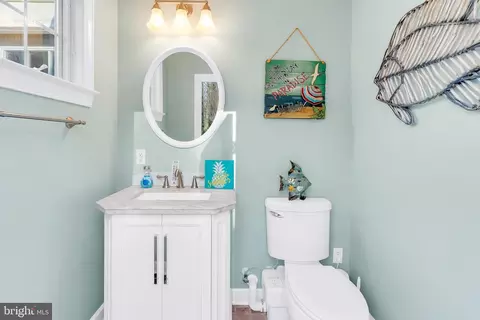 Bath - 502 Indian Ln, Salisbury, MD 21801 photo 6 of 6