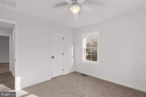 Bedroom - 22202 Wetipquin Rd, Quantico, MD 21856 photo 7 of 7