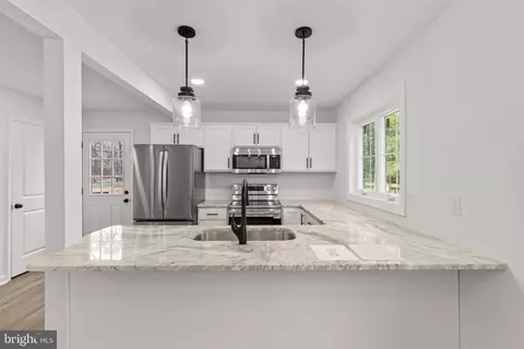 Kitchen - 22202 Wetipquin Rd, Quantico, MD 21856 photo 3 of 4