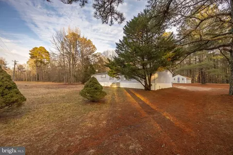 22147 Royal Oak Rd, Quantico, MD 21856 photo 6