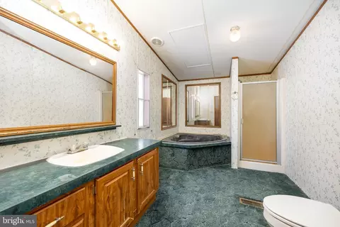 22147 Royal Oak Rd, Quantico, MD 21856 photo 29
