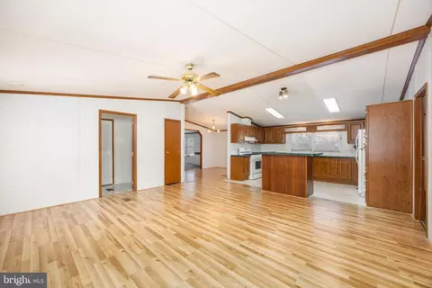 22147 Royal Oak Rd, Quantico, MD 21856 photo 8